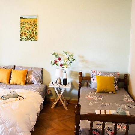 Villa Lakeview Paradise Peštani Eksteriør bilde