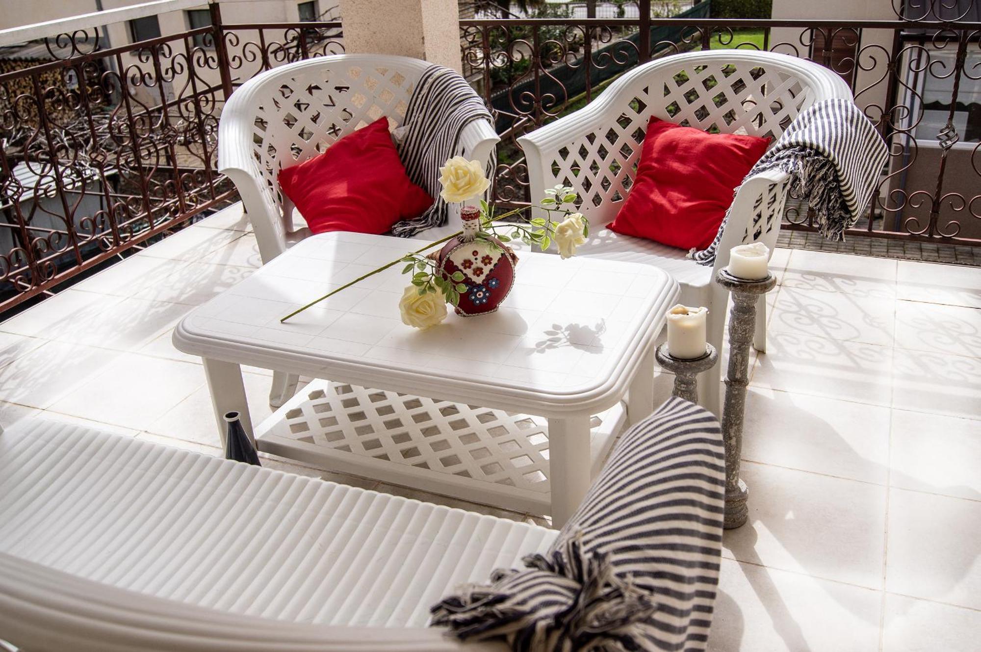 Villa Lakeview Paradise Peštani Eksteriør bilde