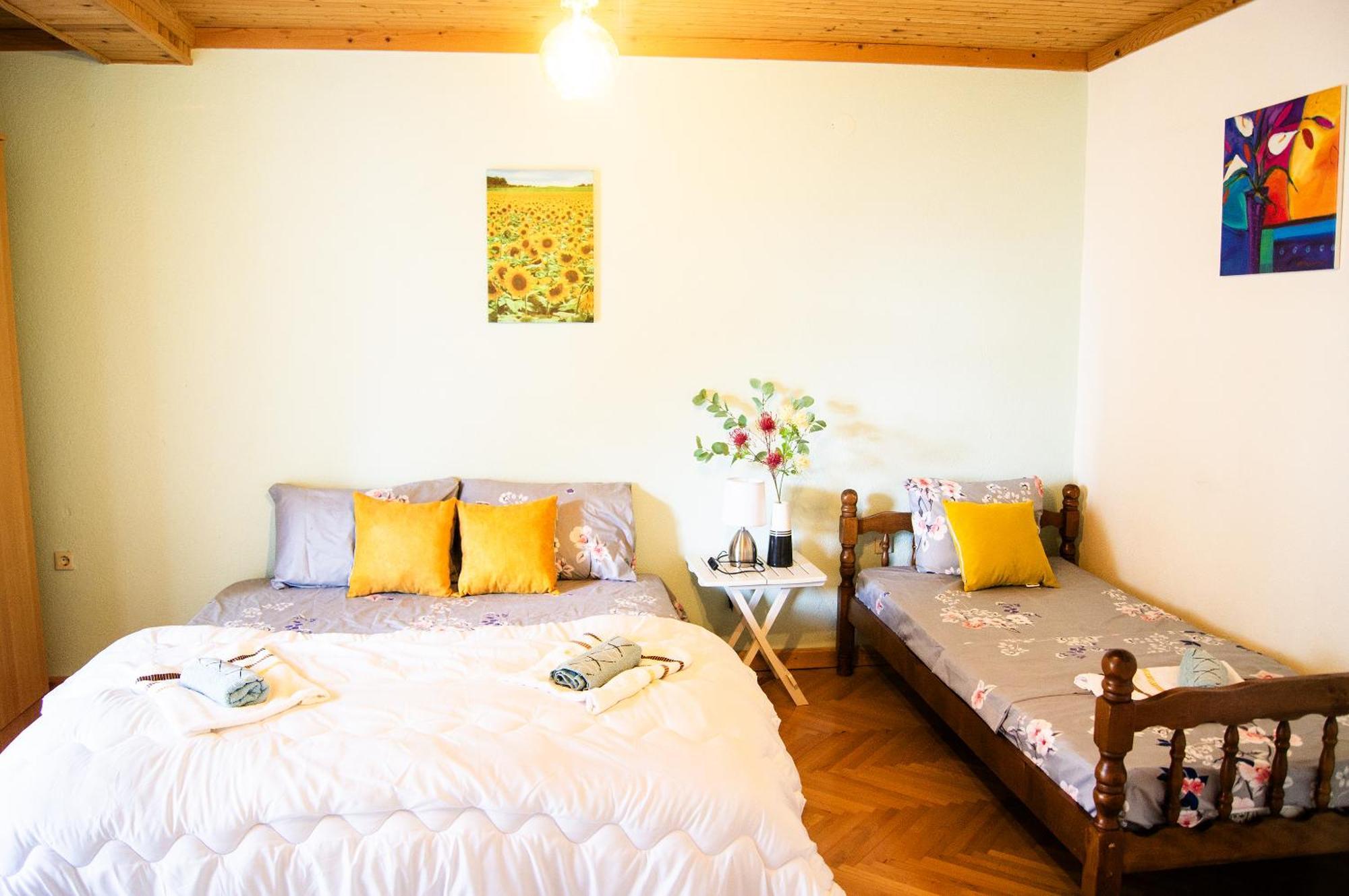 Villa Lakeview Paradise Peštani Eksteriør bilde